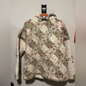 Quilted sweatshirt hoodie!